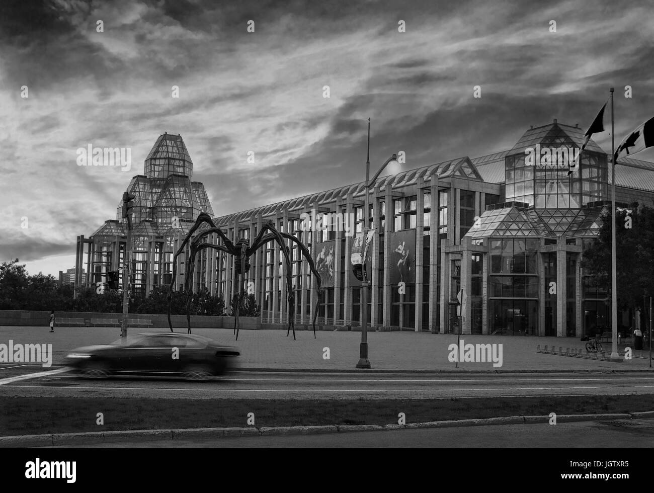 Ottawa Abend mit fabelhaften Himmel - schwarz / weiß Stockfoto