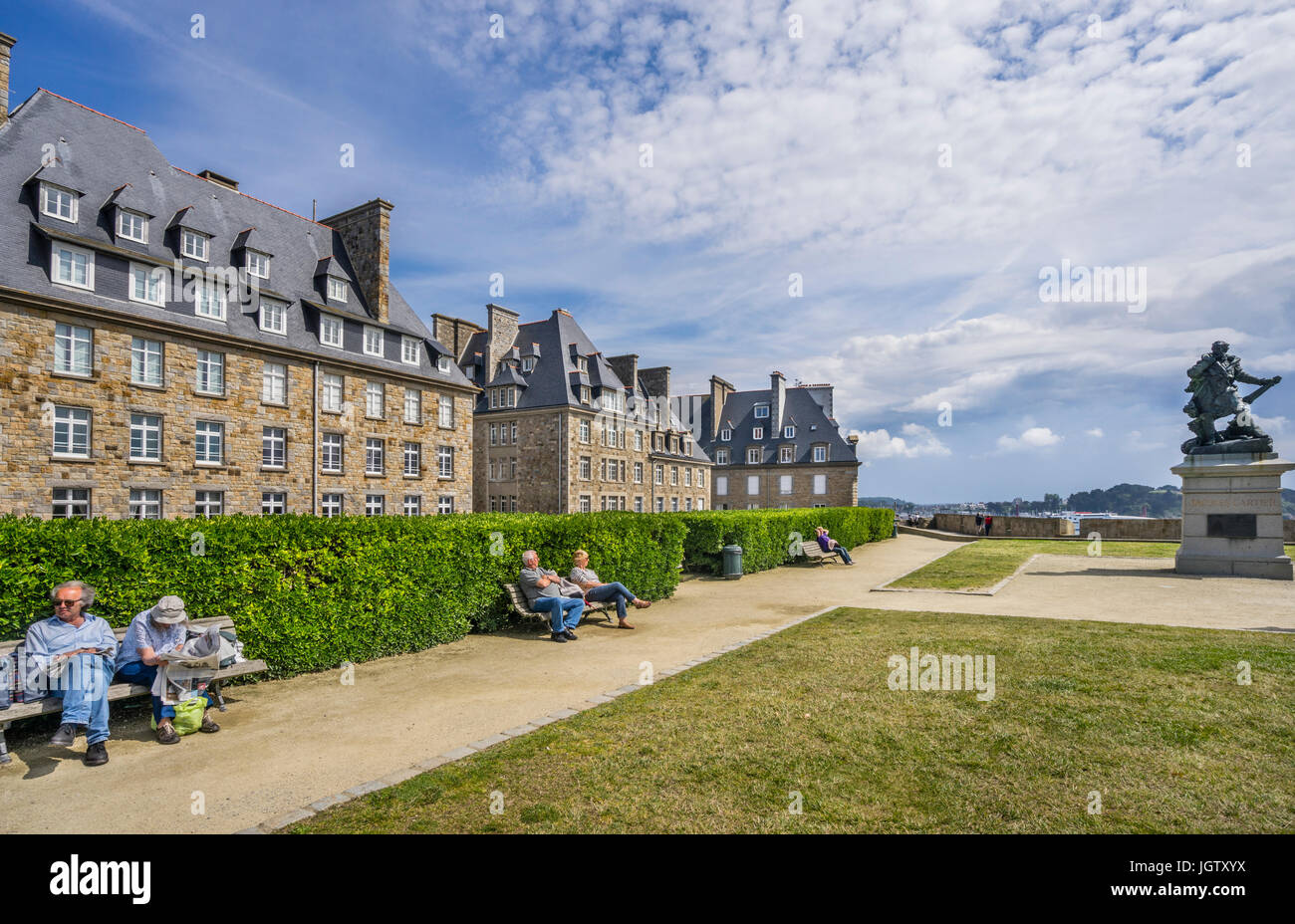 Frankreich, Bretagne, Saint-Malo, Bastion De La Hollande und Jacques Cartier Denkmal Stockfoto