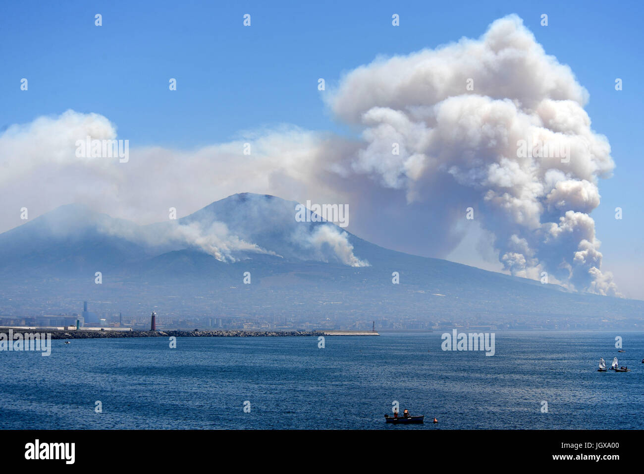 Naples große Feuer in der Vesuv-Nationalpark Stockfoto