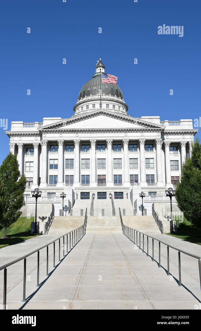 SALT LAKE CITY, UTAH - 28. Juni 2017: Utah State Capitol building Westseite. Im Jahr 1888 spendete die Stadt das Land, namens Arsenal Hill, Utah Terr Stockfoto