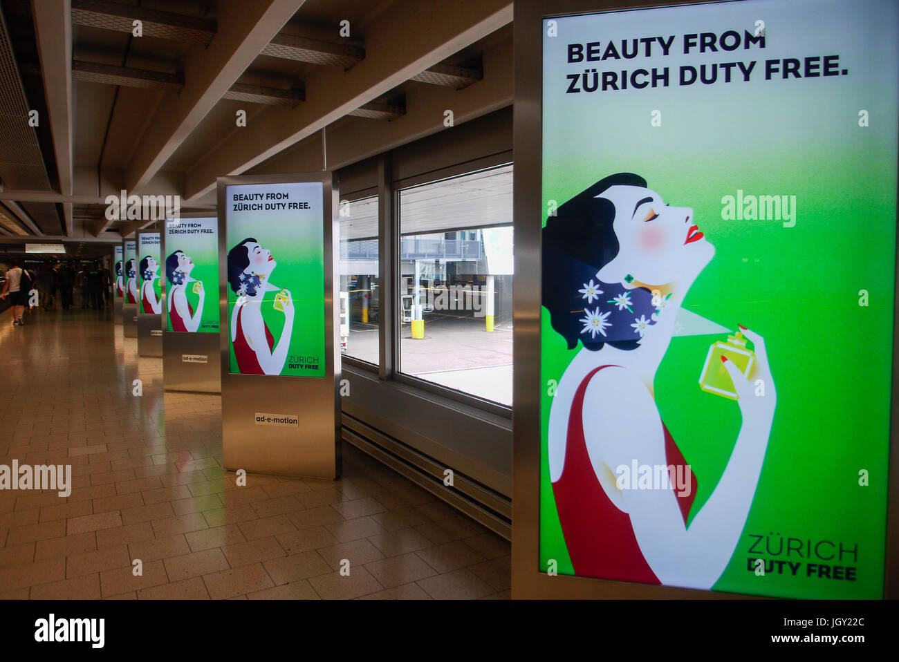 Gesamtansicht des Flughafen Zürich (Schweiz) Stockfoto