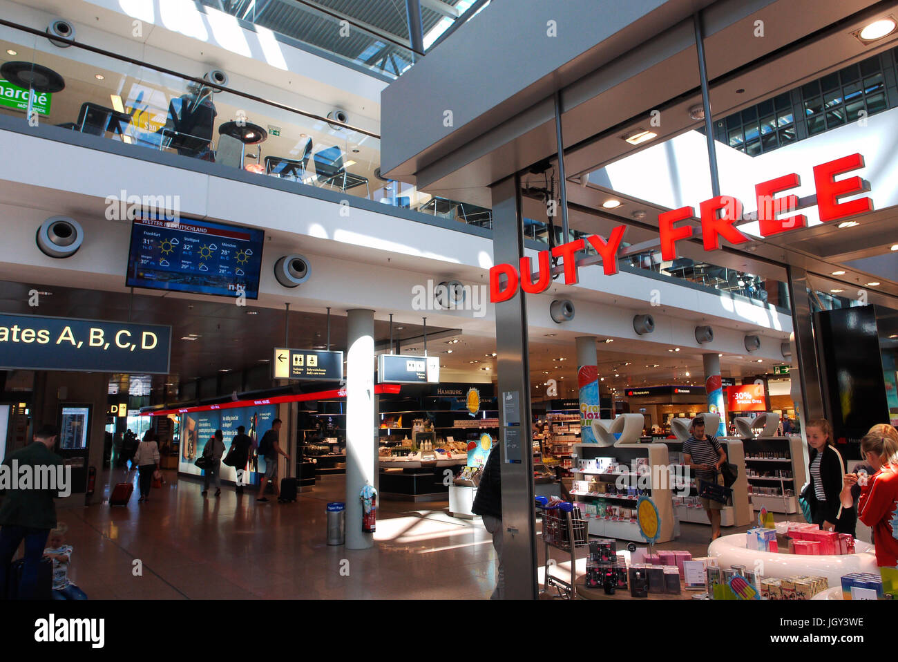 Gesamtansicht des Flughafens Hamburg (Deutschland) Stockfoto