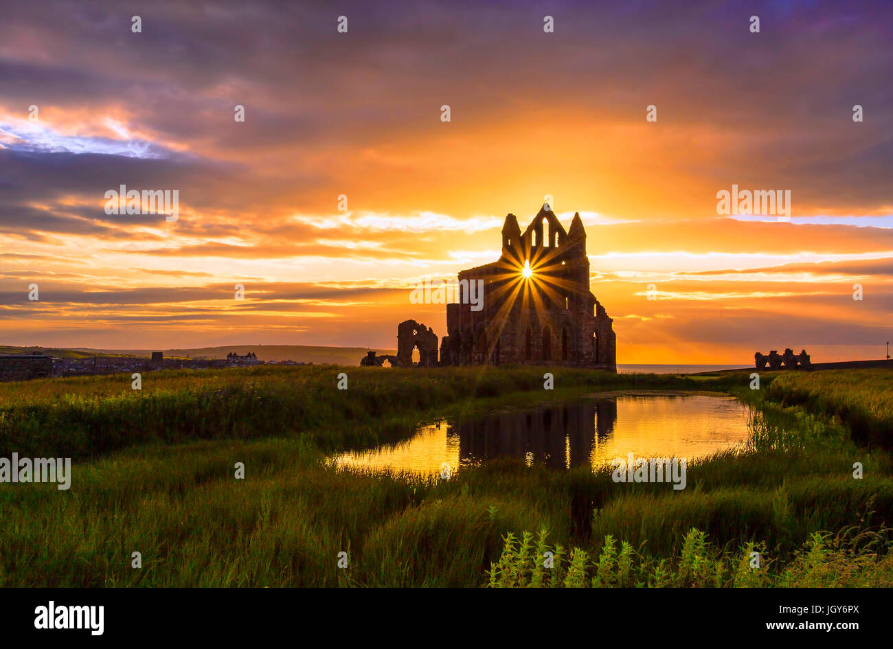 Whitby Abtei Sonnenuntergang Stockfoto