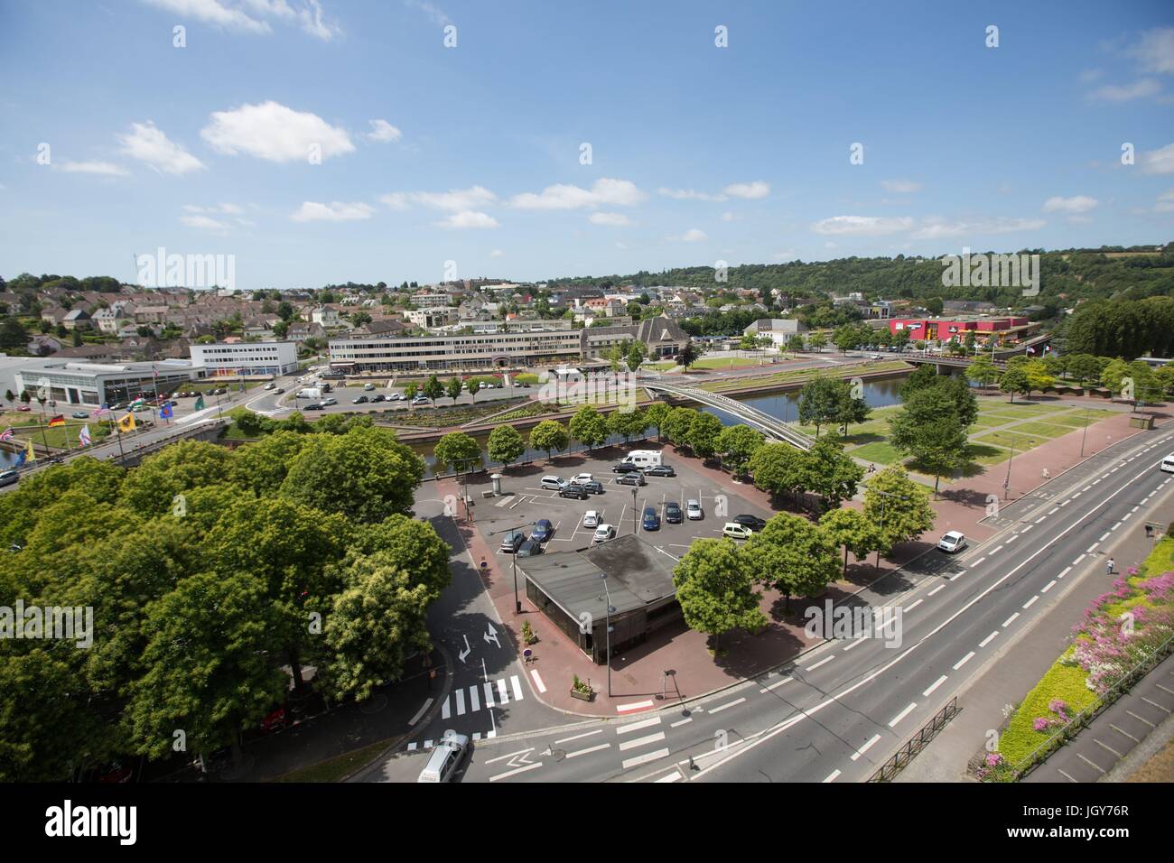 Frankreich, Région Normandie (Ancienne Basse Normandie), Manche, Saint-Lô, Capitale des Ruines Remparts, Vue Sur la Vire Foto Gilles Targat Stockfoto