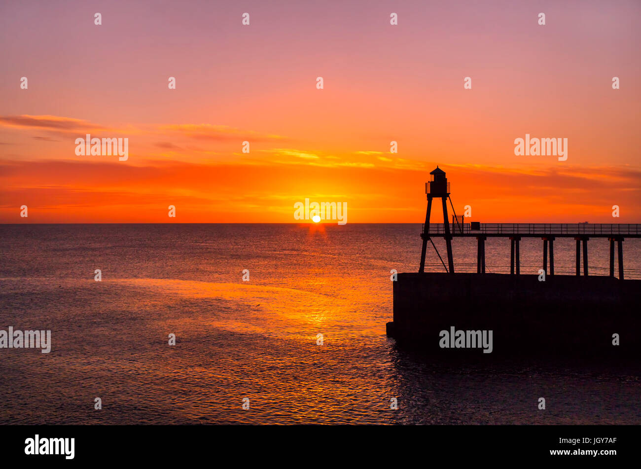 Whitby Sunrise Stockfoto