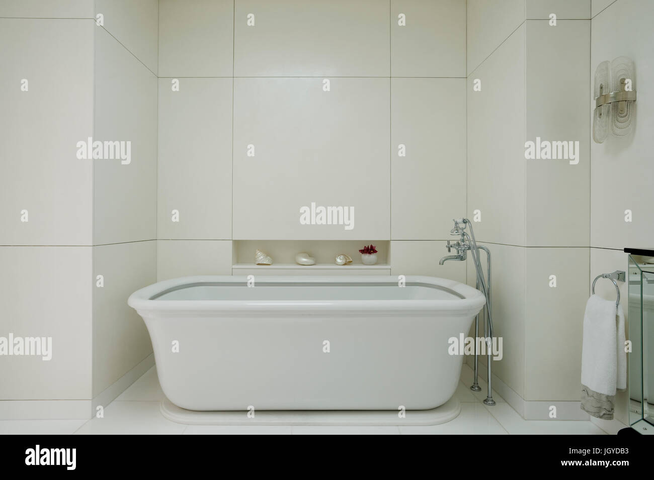 Weiße Badezimmer Stockfoto