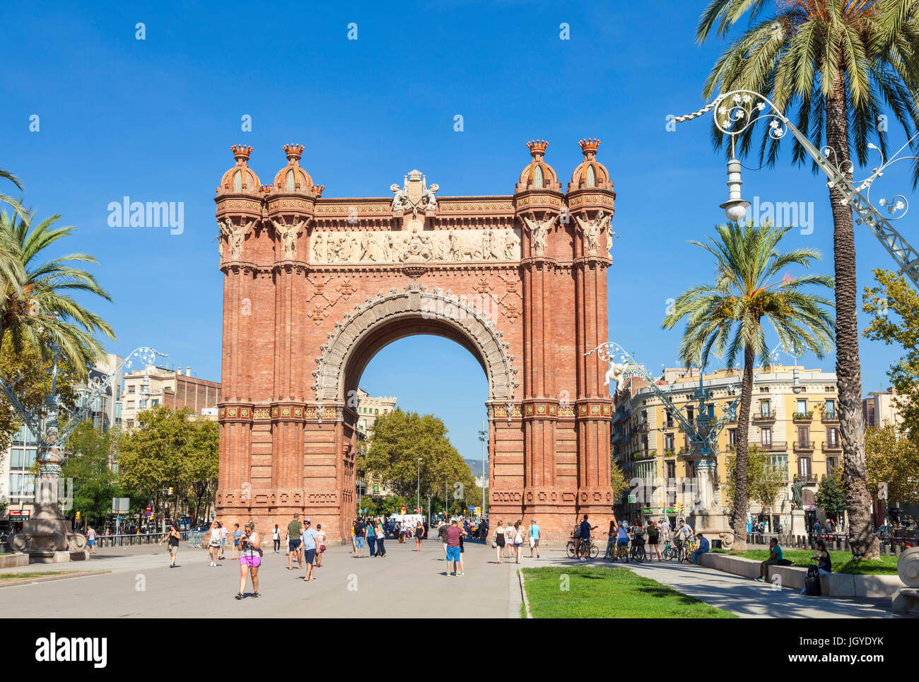 Barcelona Catalunya The Arc de Triomf de Barcelona Arco de Triunfo de Barcelona Triumphbogen Barcelona Arc de Triomphe Spanien Eu Europa Katalonien Stockfoto