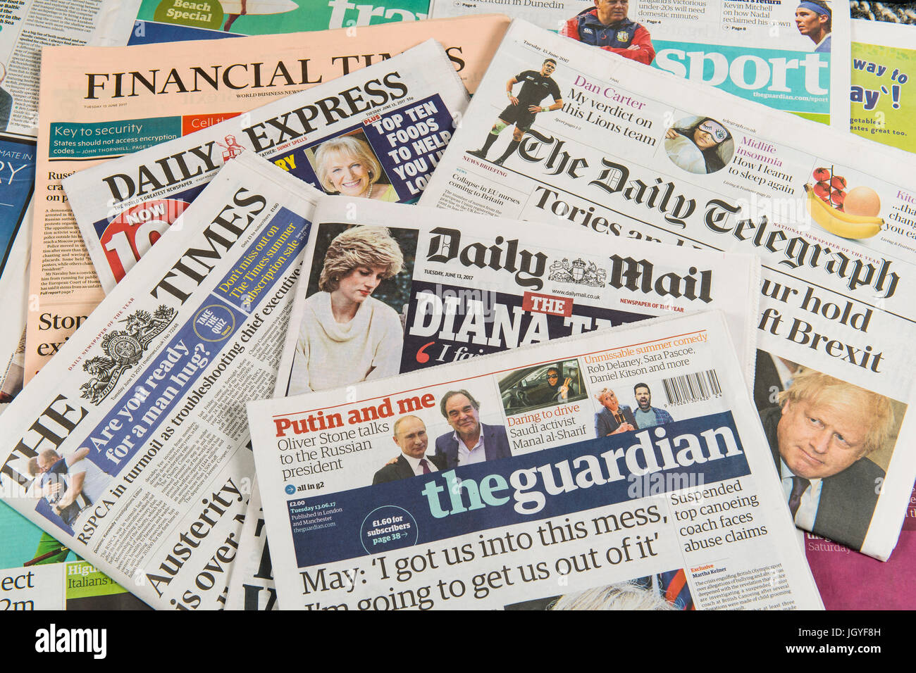 Großbritannien britische Zeitungen Stockfoto