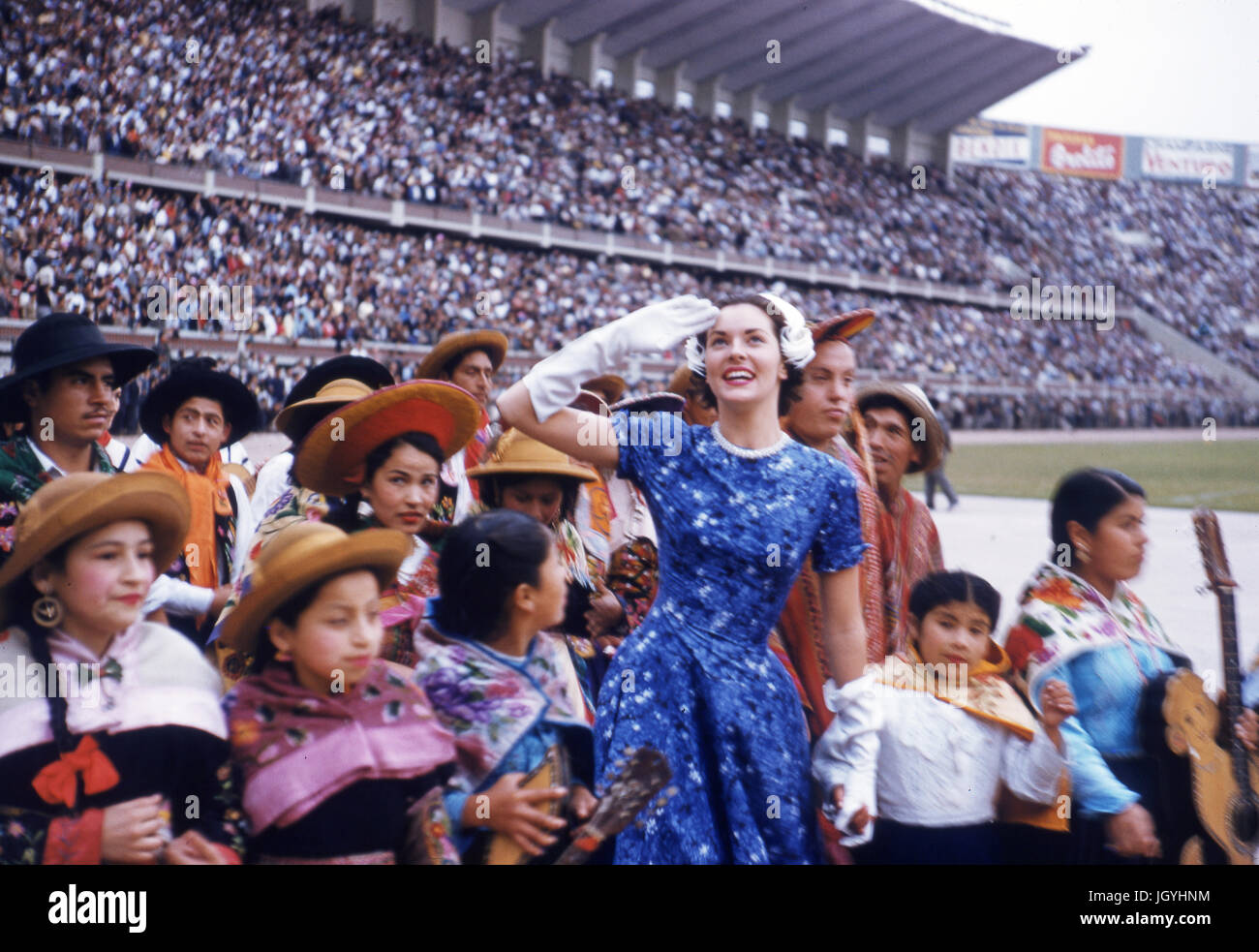 Lee Meriwether, Miss America, in Lima Peru, 1954 Stockfoto