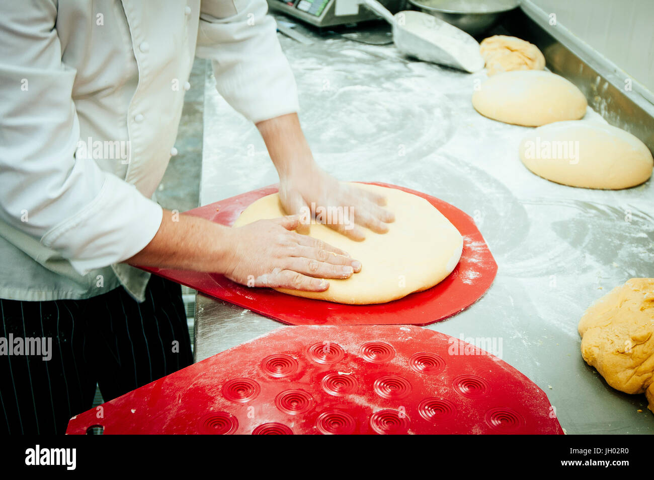 Professionelle Brotes, die Herstellung von Brot Stockfoto