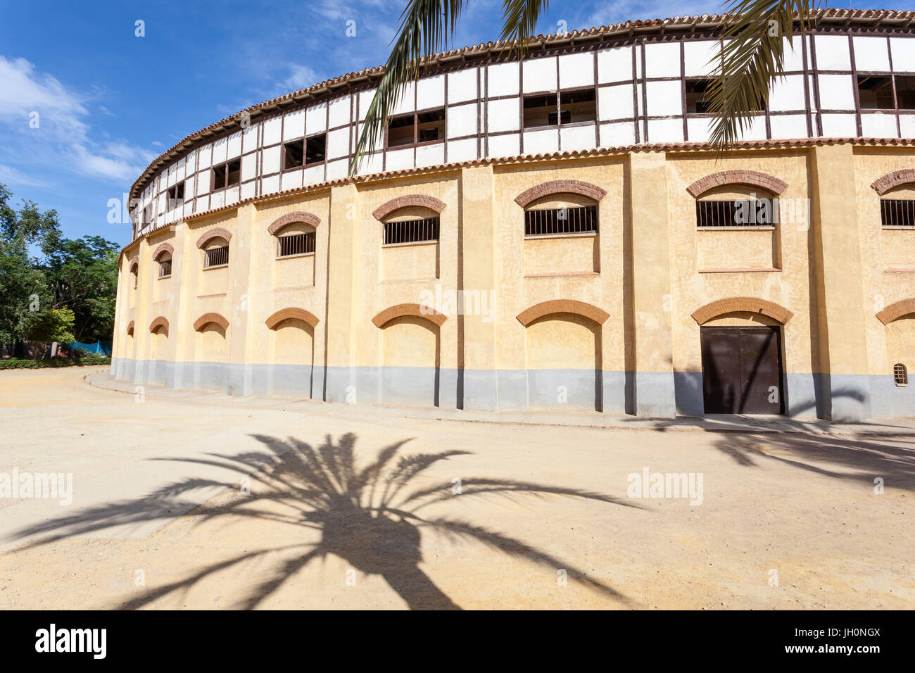 Lorca, Spanien - 29. Mai 2017: Historische Stierkampfarena in der Stadt Lorca. Provinz Murcia, Spanien Stockfoto