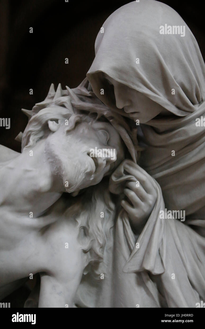 Kathedrale la Major, Marseille. STA Veronica abwischen Jesuss Gesicht, Marmorstatue von Auguste Carli (1906). Detail. Frankreich. Stockfoto