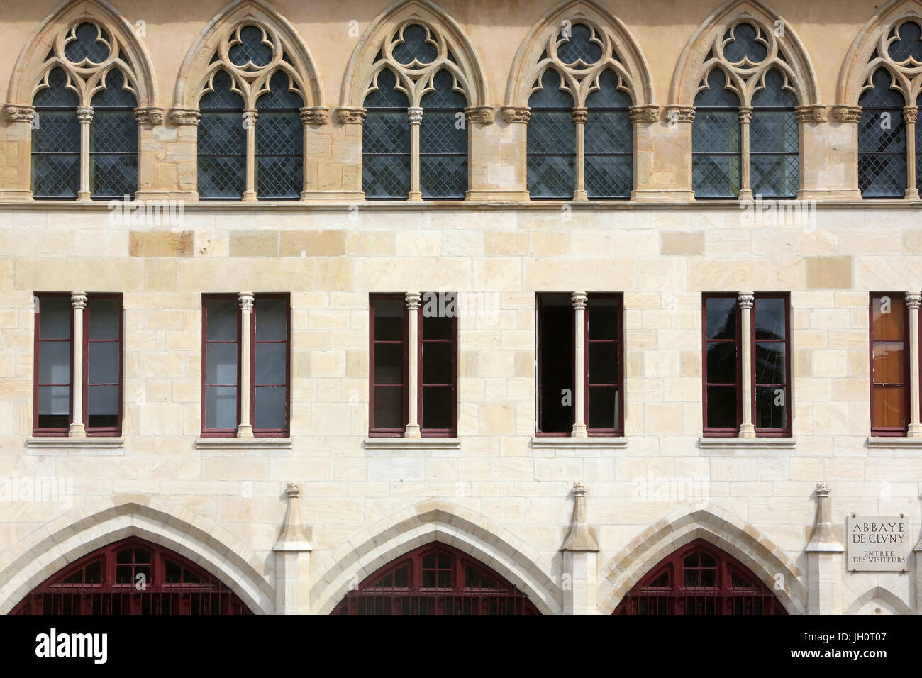 Papst Gelasius Fassade. Cluny Abtei. 910 wurde Cluny gegründet. Frankreich. Stockfoto
