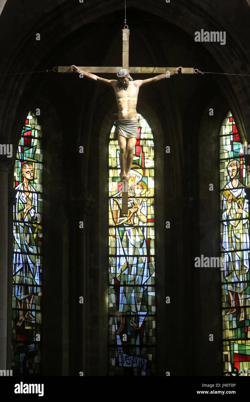 Christus am Kreuz. Kirche Notre-Dame. XIII Jahrhundert. Cluny. Frankreich. Stockfoto