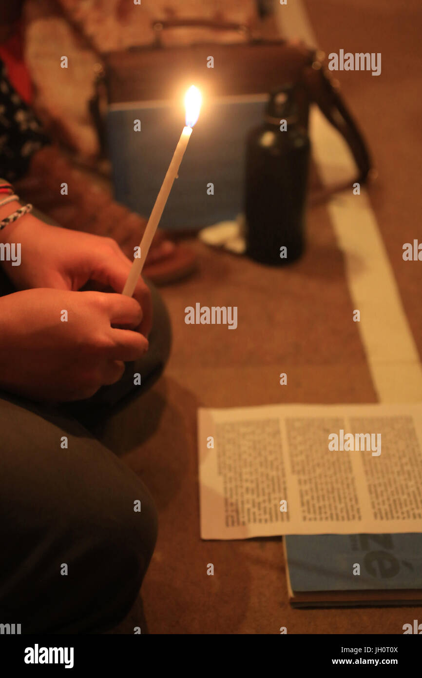 Taizé Gemeinschaft. Kirche der Versöhnung. Samstag Abend-Gebete. Stockfoto
