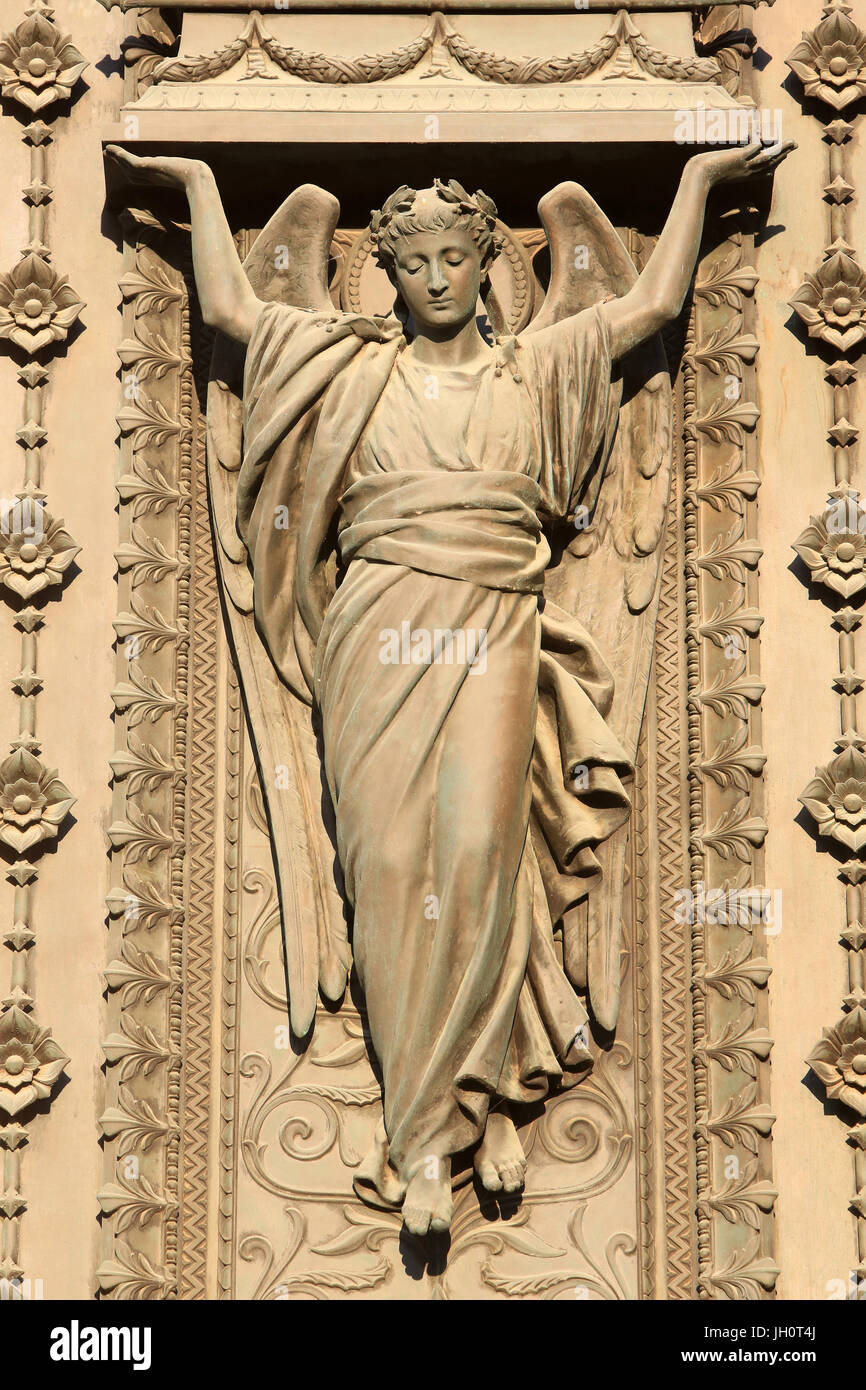 Karyatiden Engel. Bronze-Portal. Basilika von Notre-Dame de Fourvi re. Lyon. Stockfoto