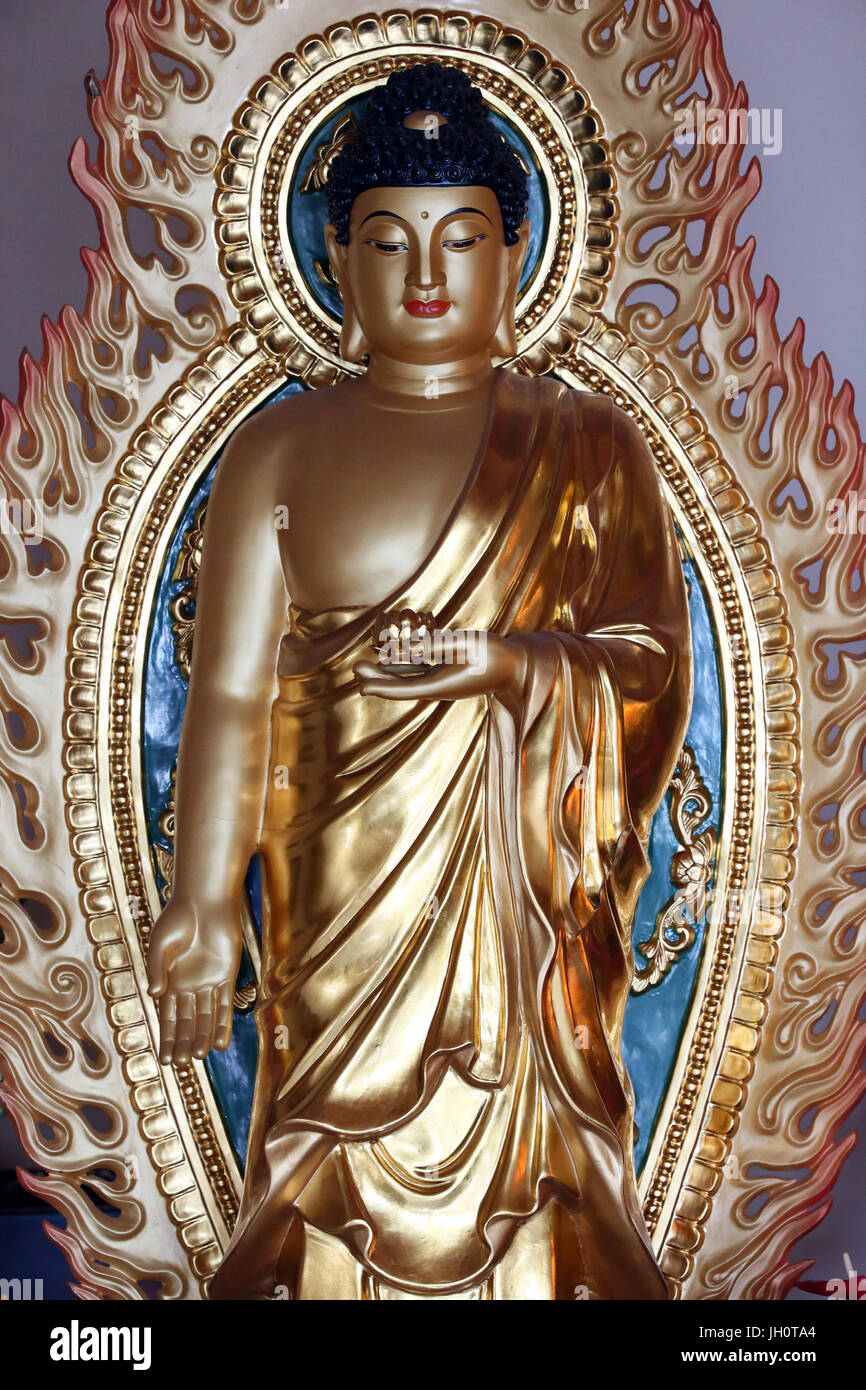 Buddhistischer Tempel. Thien Minh Pagode. Buddha-Statue.  Frankreich. Stockfoto