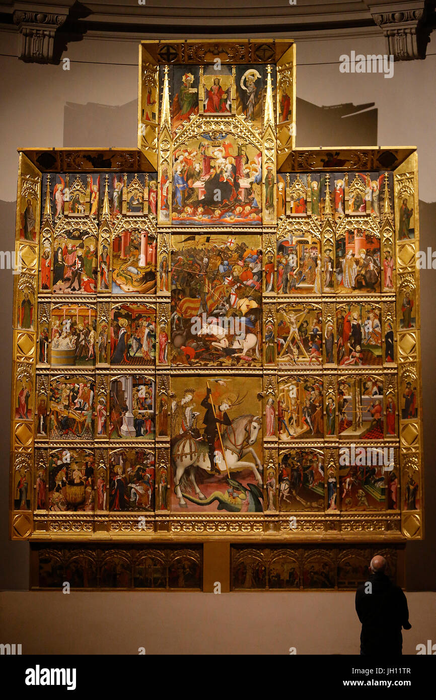 Das Victoria and Albert Museum. Altarbild des Heiligen Georg. Spanien, ca. 1410. Tempera und Vergoldung auf Kiefer. Vereinigtes Königreich. Stockfoto