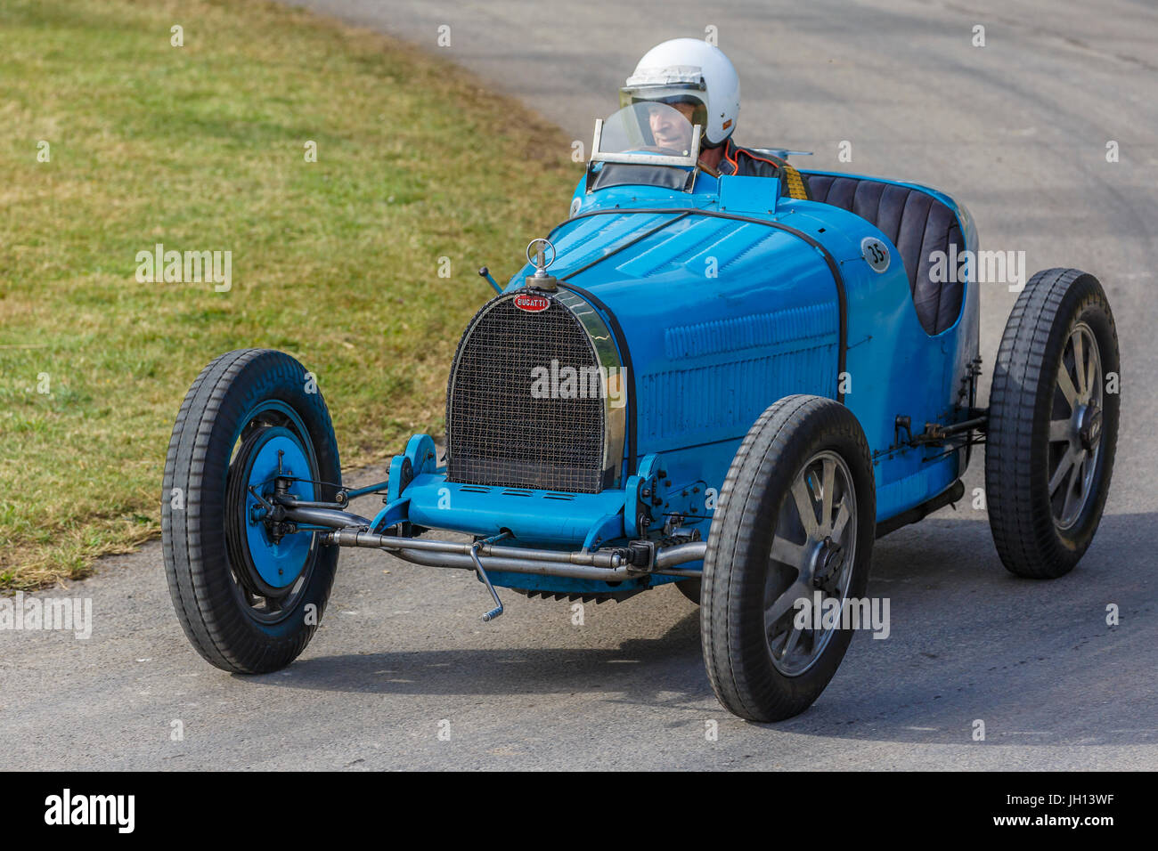 1927 Bugatti Typ 35 b mit Fahrer Julian Majzub 2017 Goodwood Festival of Speed, Sussex, UK. Stockfoto