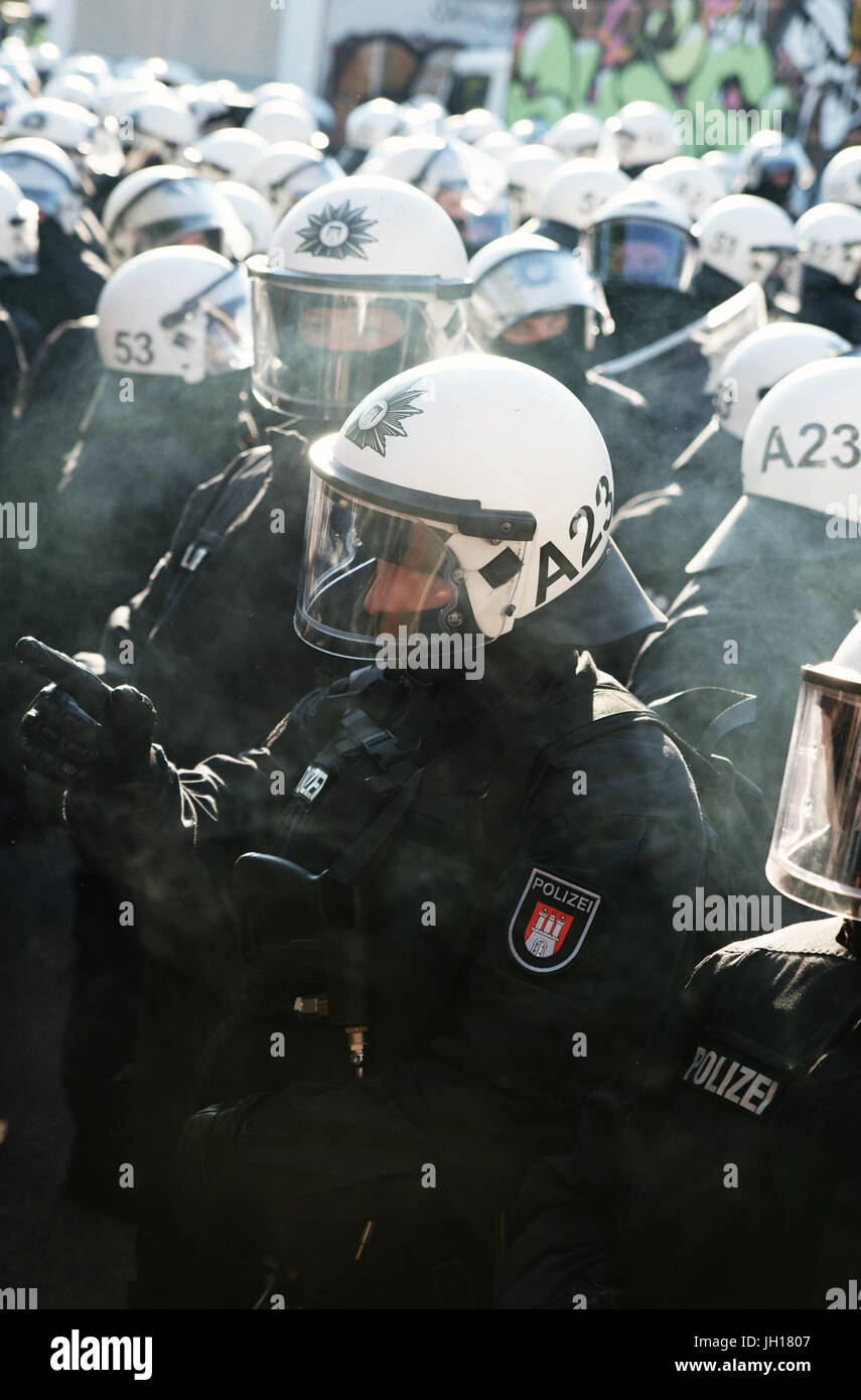 Polizei während der G20-Gipfel Stockfoto