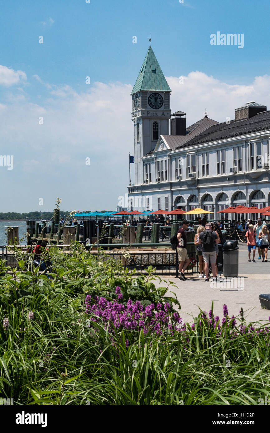 Battery Park und Flugsteig A, NYC, USA Stockfoto