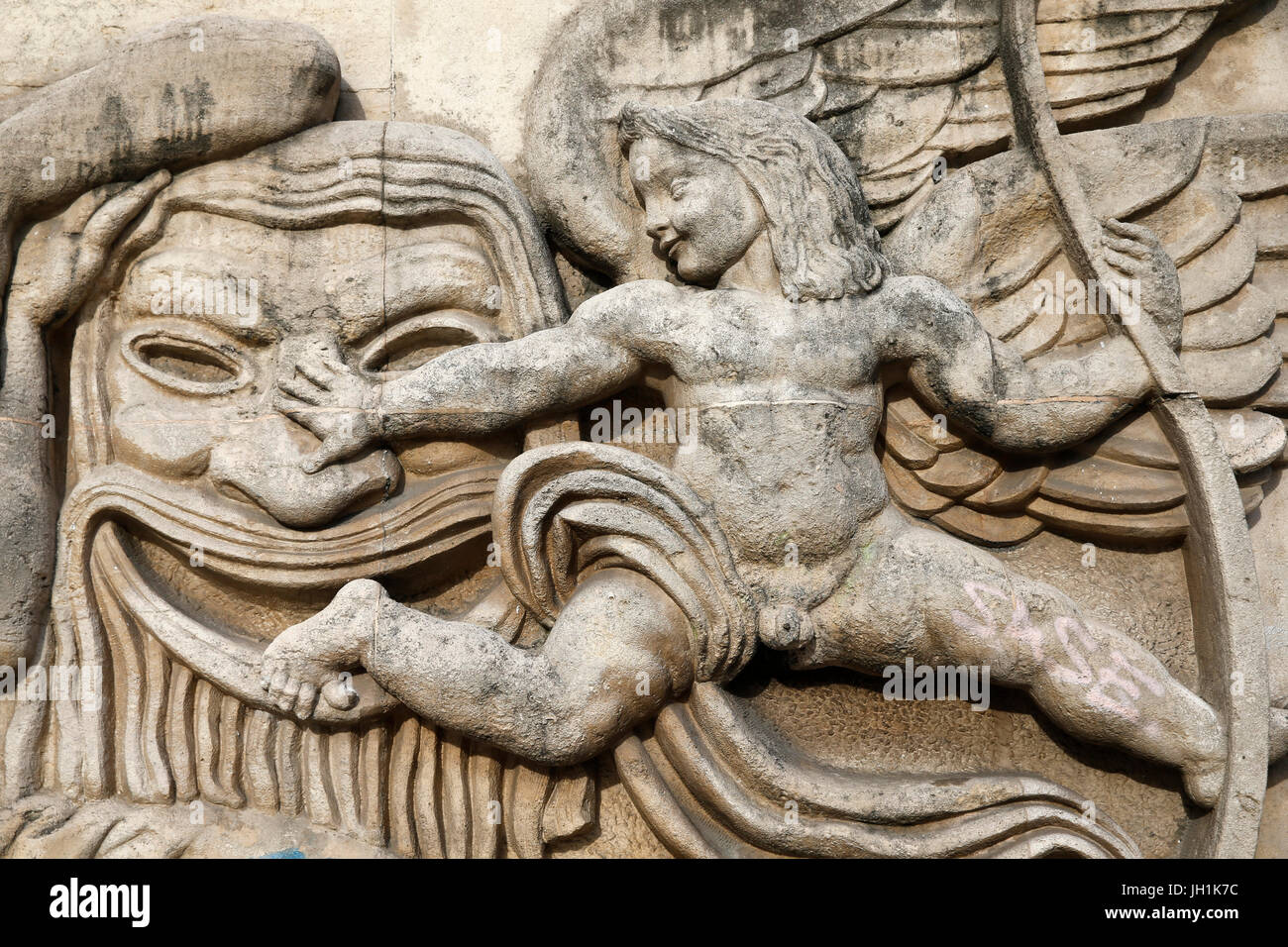 Palais de Tokyo, Paris. AllŽgorie ˆ la Gloire des Arts Dit Aussi LŽgende De La Terre et De La Mer, Alfred-Auguste Janniot vers 1937. DŽtail. Eros, d Stockfoto