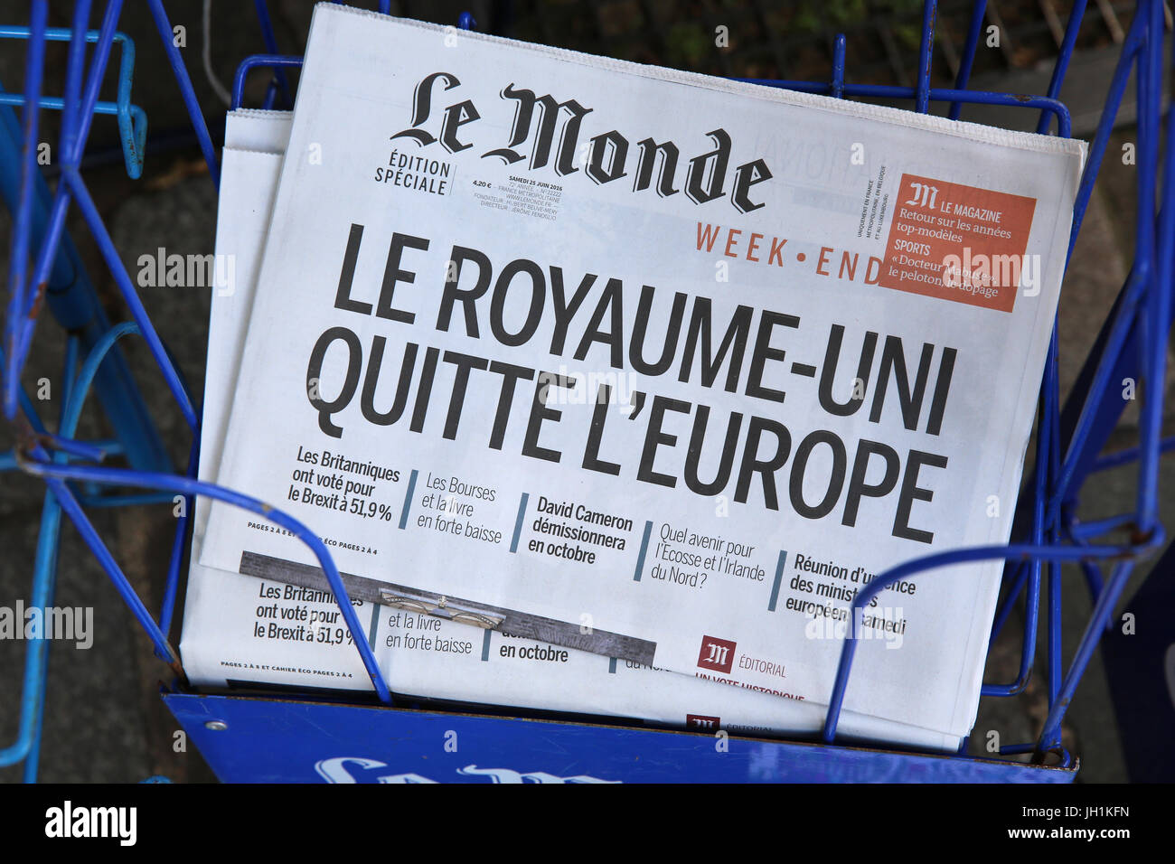 Schlagzeile nach Austritt. Frankreich. Stockfoto