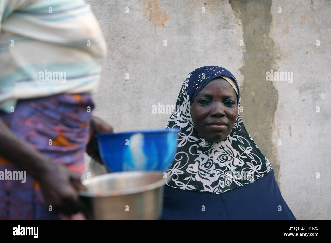 Africain Frau tragen muslimischen Schleier. Togo. Stockfoto