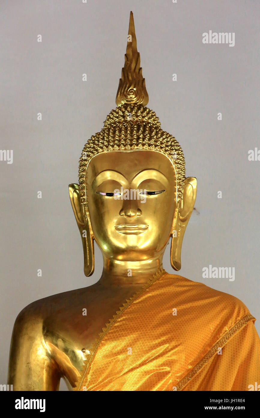 Phra Buddha Paliai gegossen wurde in der Regierungszeit von König Rama I als eine Statue eines Elefanten mit einer Wabe. Buddha. Wat Pho - Wat Phra Chettuphon. Bangko Stockfoto