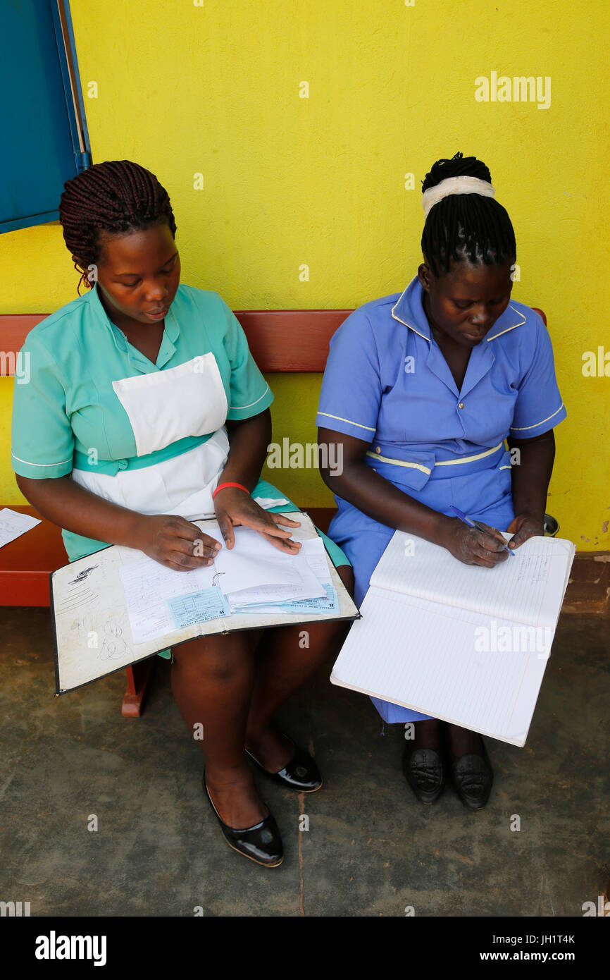 Bweyale medizinisches Zentrum. Krankenschwestern. Uganda. Stockfoto