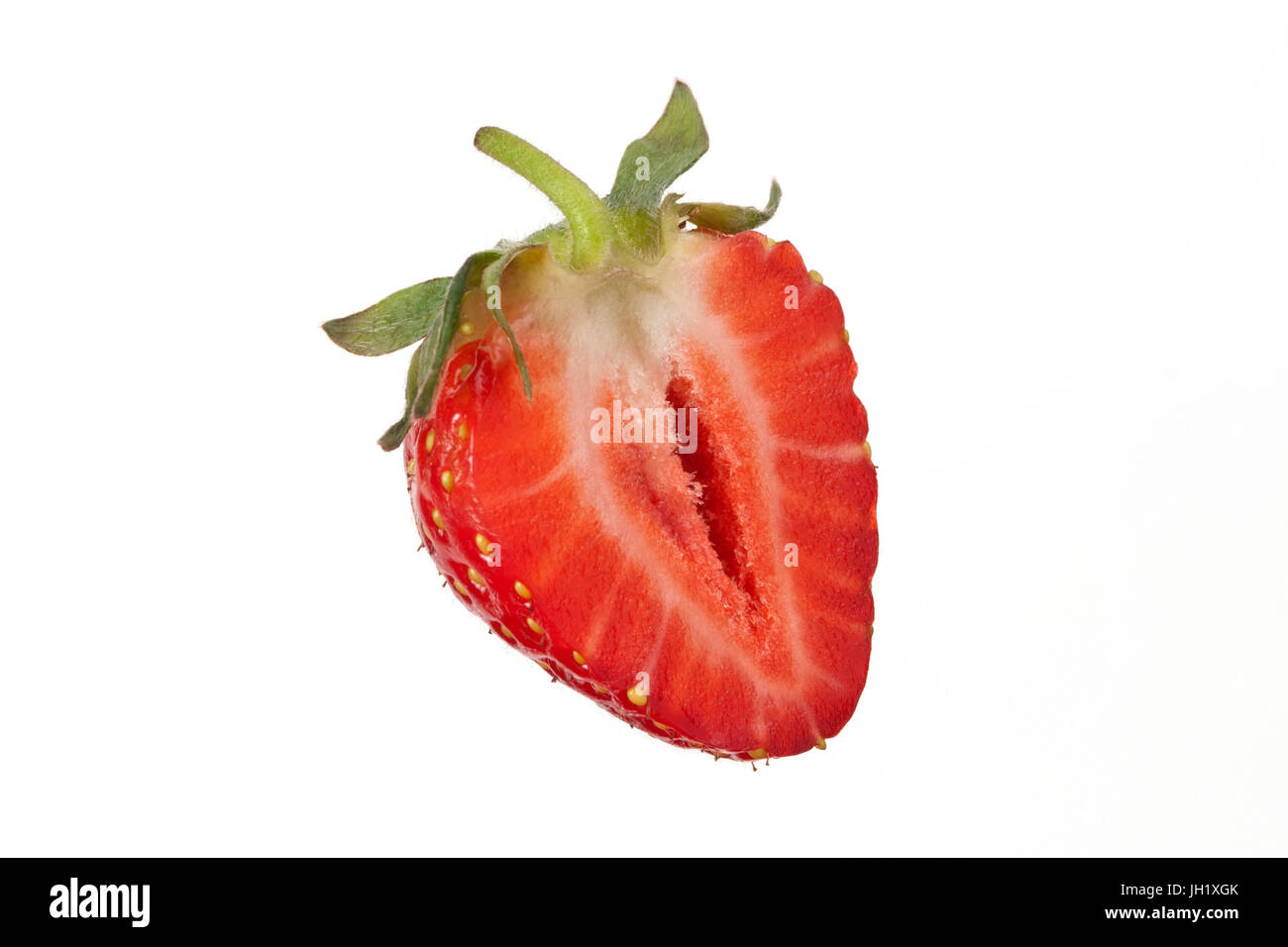 Leckere frische Erdbeere isoliert auf weißem Hintergrund. Studio-Shooting. Stockfoto