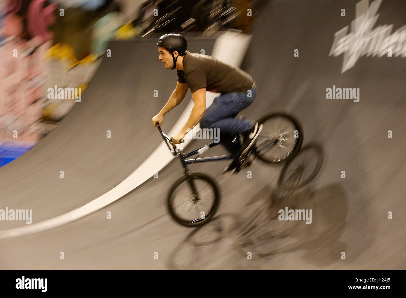 Fahrrad Jumper auf La Villette in Paris. Frankreich. Stockfoto