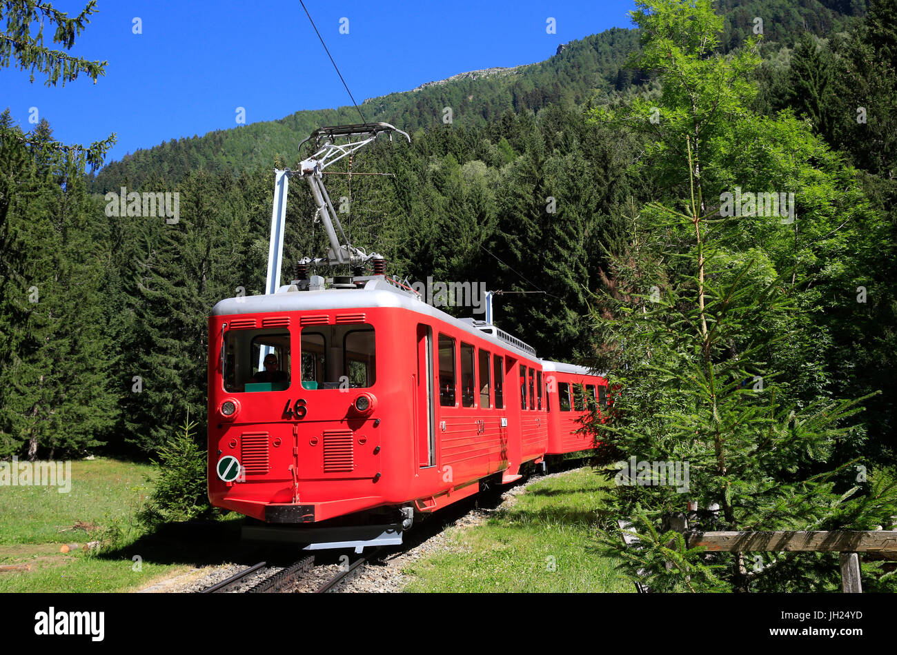 Französische Alpen. Mont-Blanc-Massiv. Montenvers-Mer de Glace Zug (Zahnrad-Bergbahn). Chamonix. Frankreich. Stockfoto