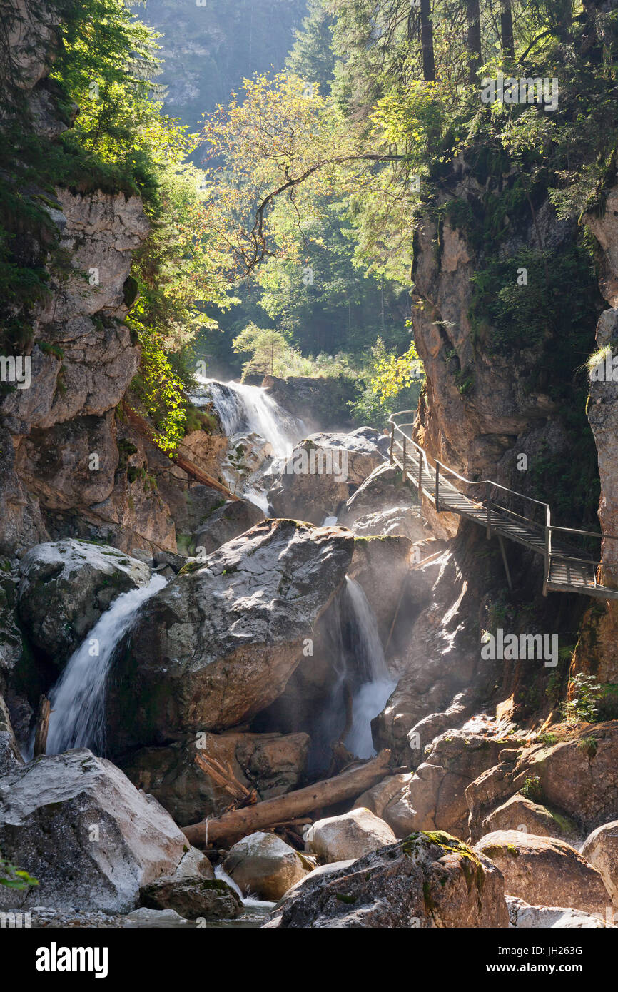 Wasserfall im Poellat Schlucht, Schwangau, Allgäu, Schwaben, Bayern, Deutschland, Europa Stockfoto