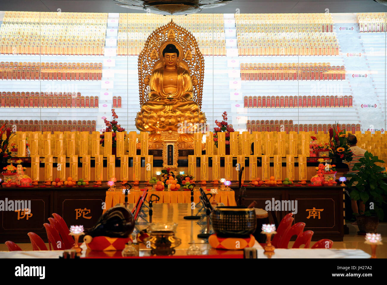Kong Meng San Phor Kark siehe Kloster. Ahnenhalle.  Singapur. Stockfoto