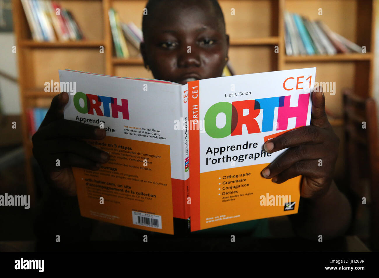 Afrikanische Schule gesponsert von französischen NGO: la Chaine de l ' Espoir. Die Bibliothek. Lome. Togo. Stockfoto
