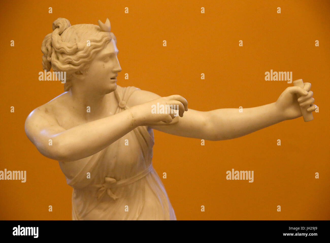 Das Victoria and Albert Museum. Joseph Nollekens. Die Jägerin Diana. 1778. Marmor. Vereinigtes Königreich. Stockfoto