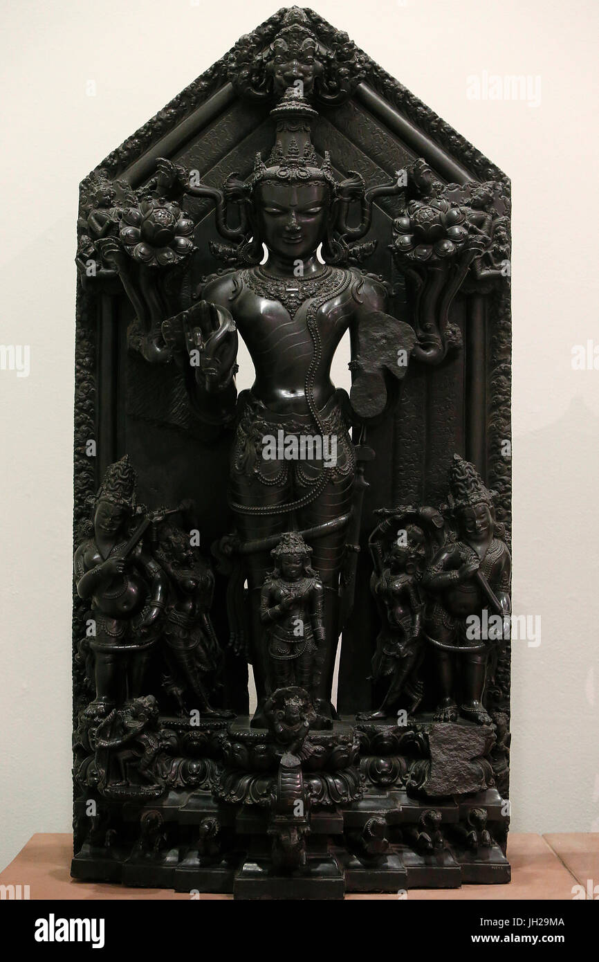 Das Victoria and Albert Museum. Surya. 1100-1200. Pala-Zeit. Schwarzem Basalt. Ost-Indien (Bihar). Vereinigtes Königreich. Stockfoto