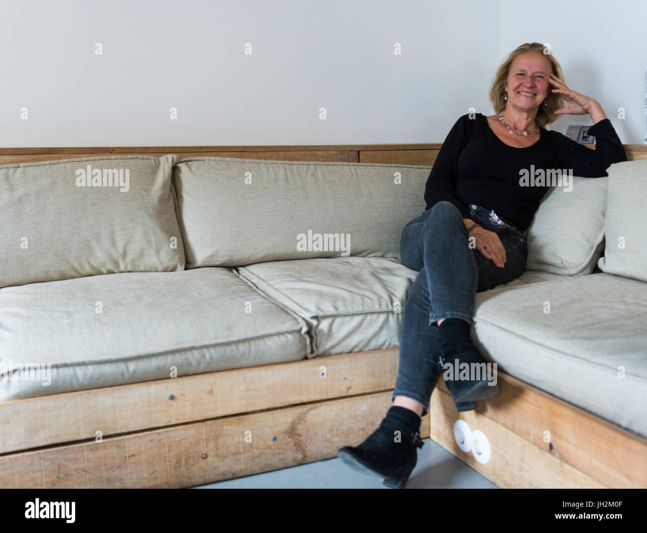 Cornelia Funke Stockfotos und -bilder Kaufen - Alamy