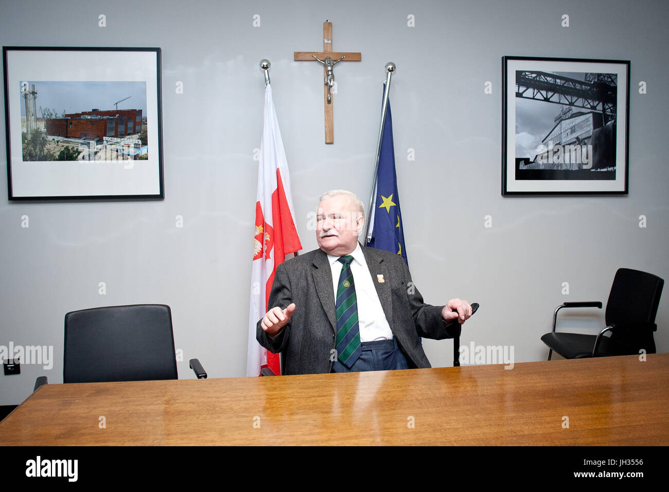 Ehemaliger Präsident von Polen Lech Walesa in seinem Büro im europäischen Solidarität in Danzig, Polen, 2015. Stockfoto