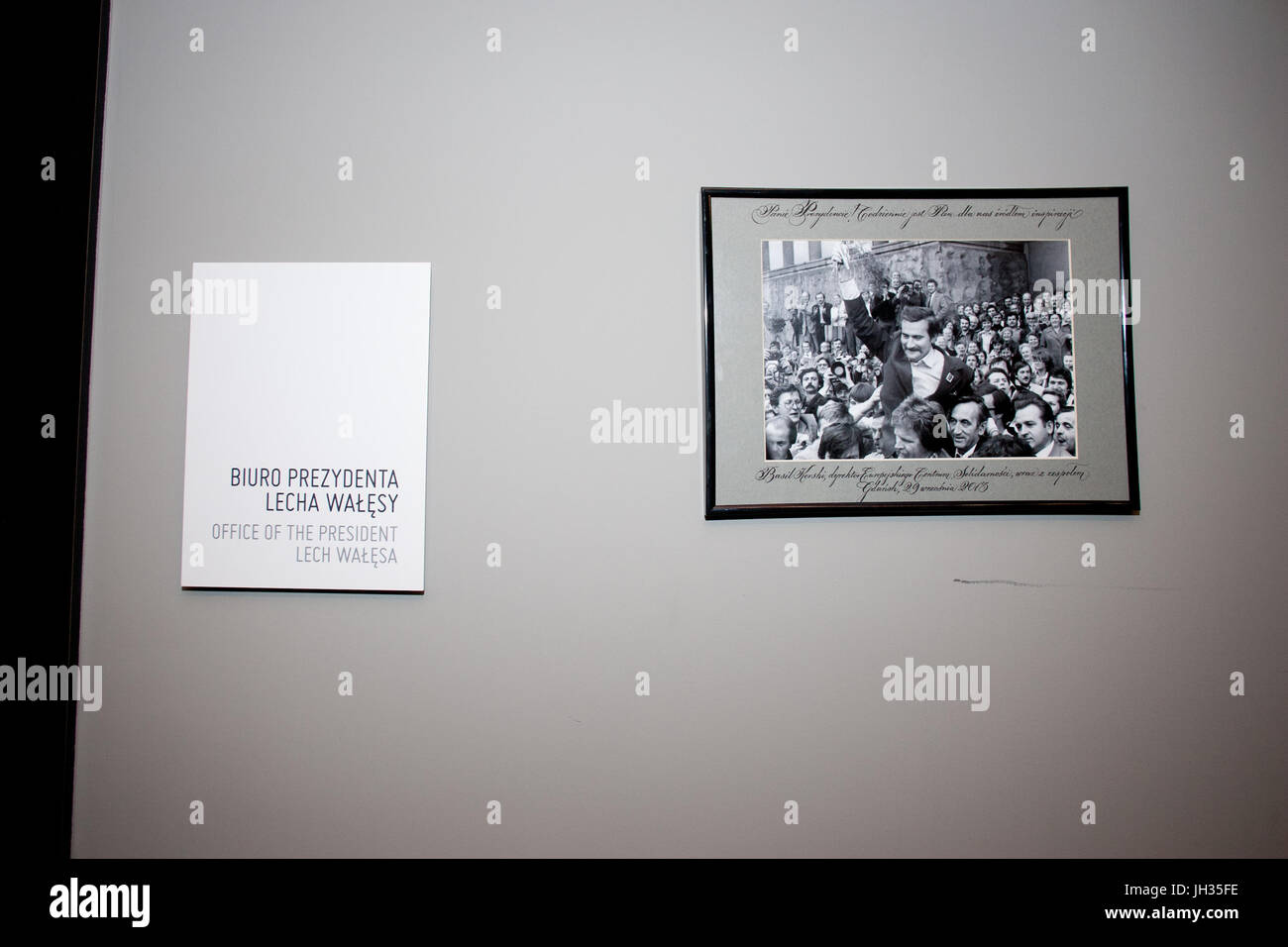 Eingang zum Büro des ehemaligen Staatspräsidenten von Polen Lech Walesa im europäischen Solidarität in Danzig, Polen, 2015. Stockfoto