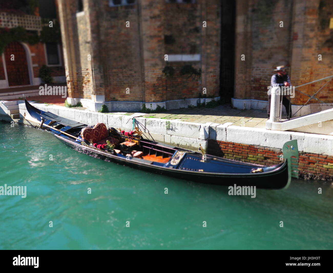 Ein Gondala in Venedig mit Tilt-shift Stockfoto