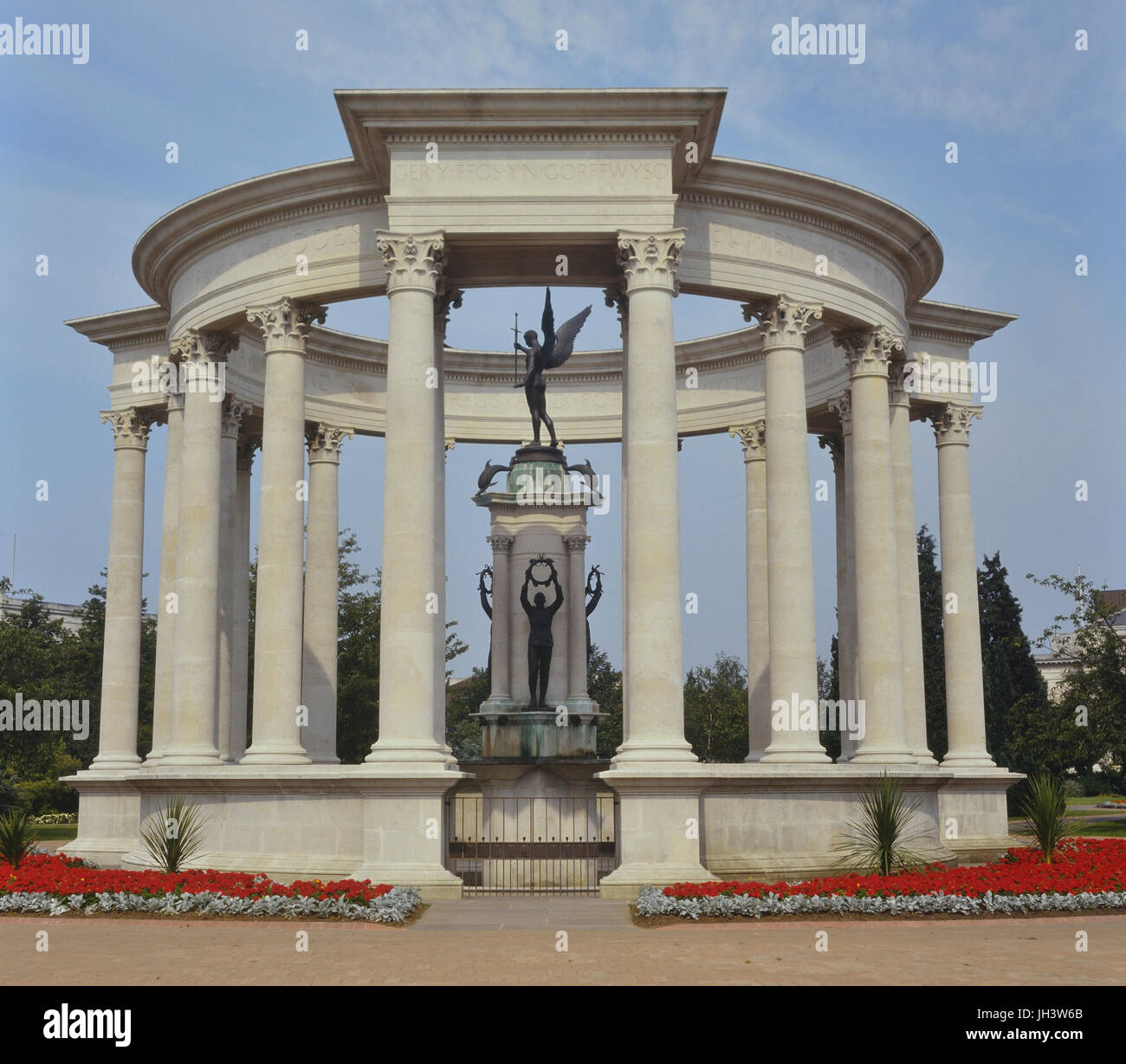 Die Welsh National War Memorial, Alexandra Gärten, Cathays Park, Cardiff, Wales. Cymru. UK Stockfoto