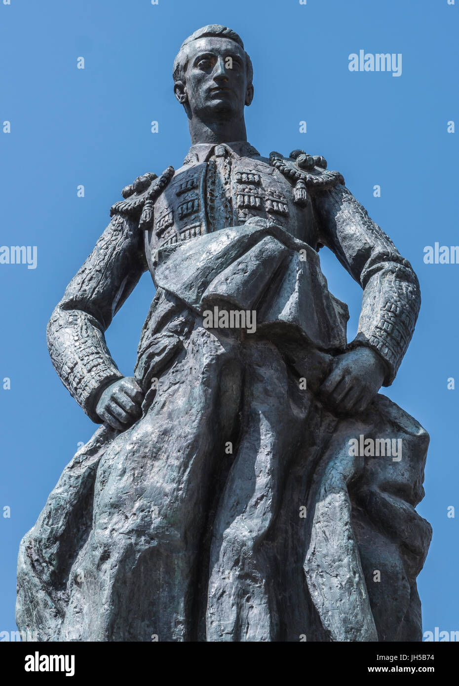 Skulpturenensembles gewidmet der Torero Manolete, genannt "Manuel Rodriguez' befindet sich in dem Platz Conde de Priego, Cordoba, Spanien Stockfoto