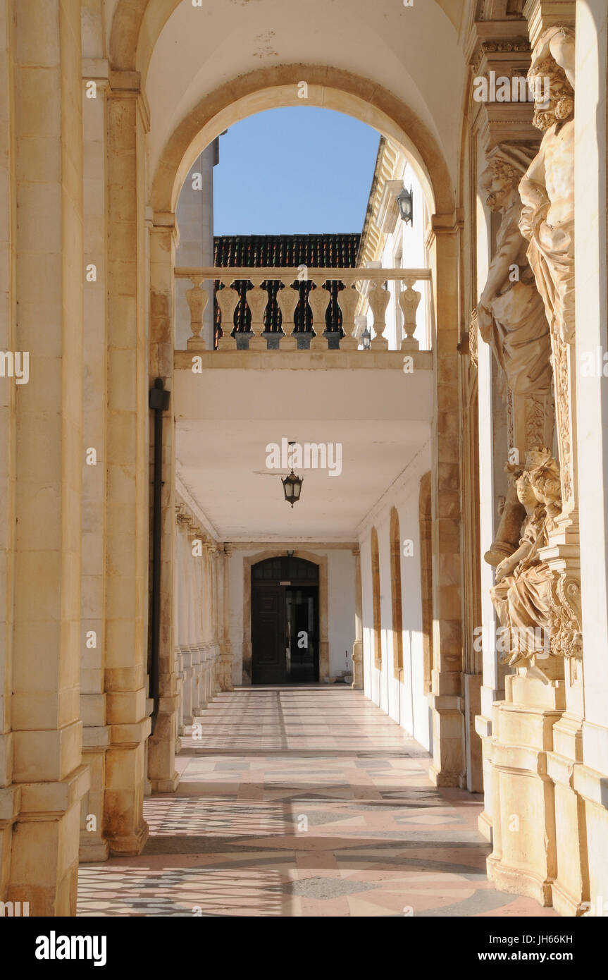 Terrasse der Schulen von der Universität von Coimbra, 2017, Coimbra, Portugal. Stockfoto