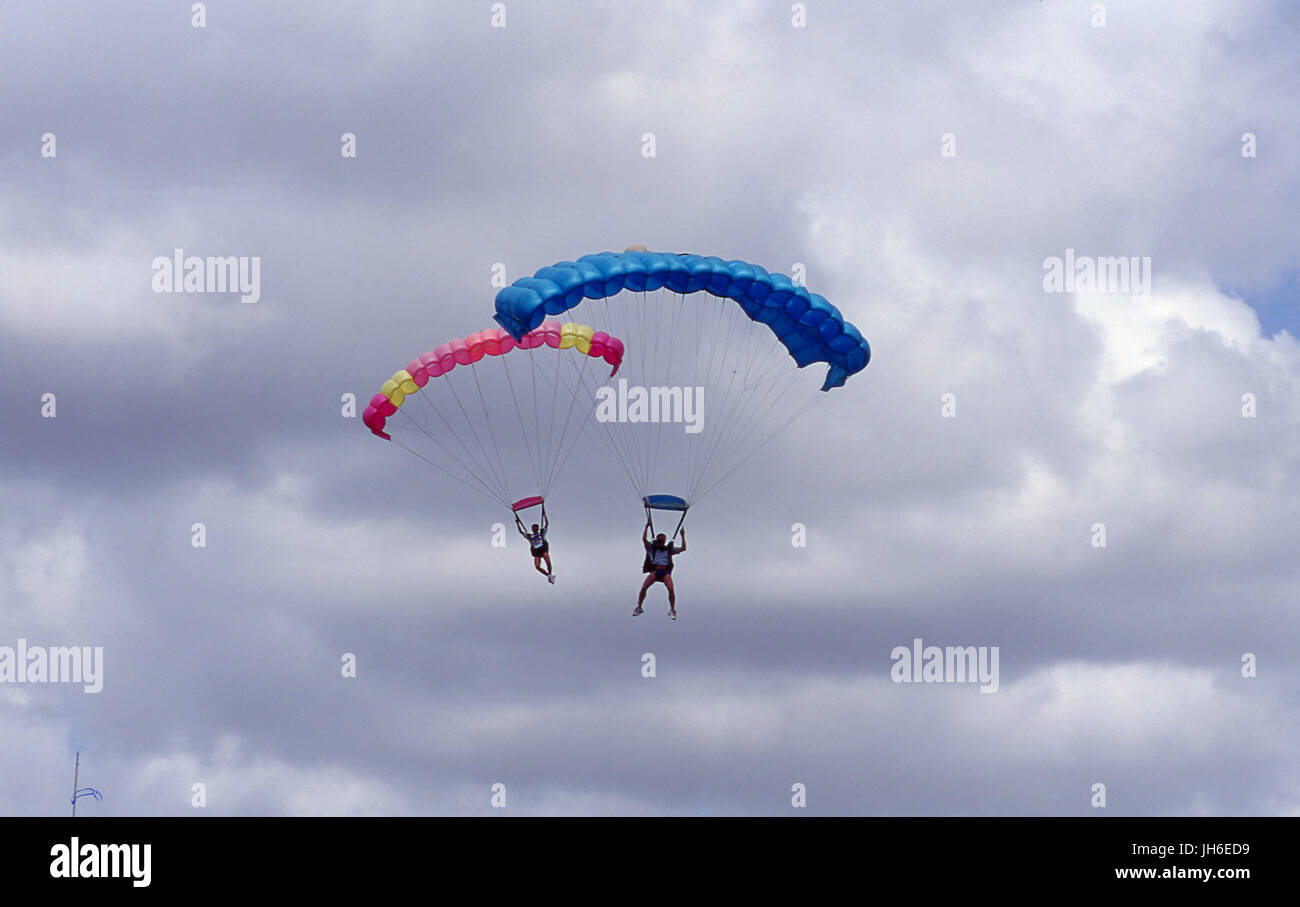 Fallschirmspringen Stockfoto