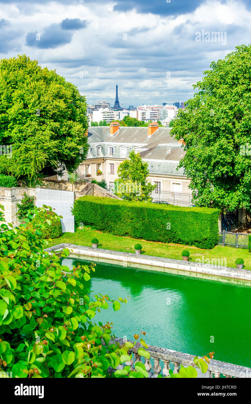 Schöne Aussicht vom Parc de Saint-Cloud Stockfoto