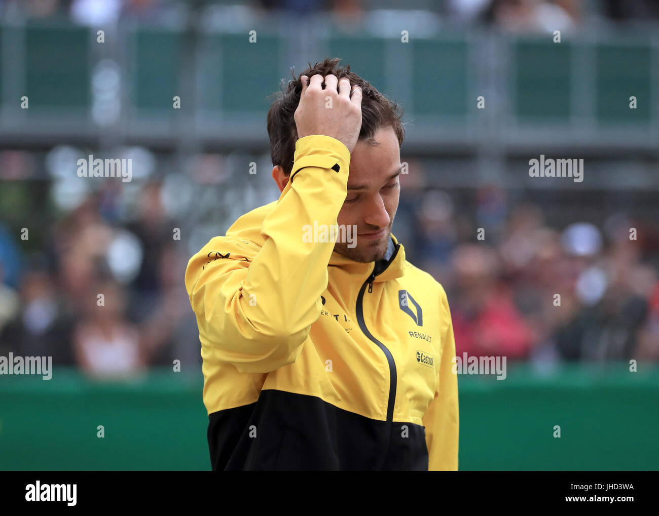 Renaults Jolyon Palmer Paddock tagsüber von 2017 britischen Grand Prix in Silverstone, Towcester. PRESSEVERBAND Foto. Bild Datum: Donnerstag, 13. Juli 2017. Siehe PA Geschichte AUTO Briten. Bildnachweis sollte lauten: Tim Goode/PA Wire. Einschränkungen: Nur zur redaktionellen Verwendung. Kommerzielle Nutzung mit vorheriger Zustimmung von Teams. Stockfoto