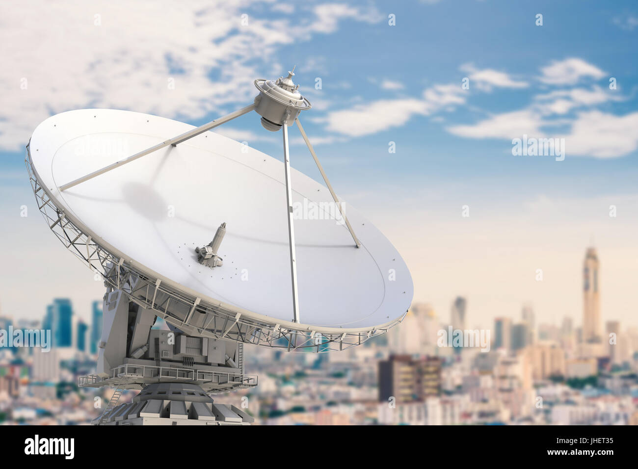 3D Rendering-Satellitenschüssel mit blauem Himmelshintergrund Stockfoto