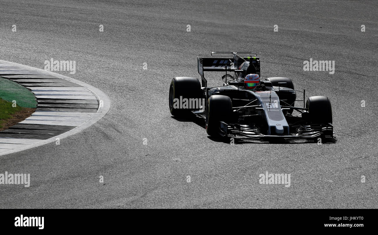 Haas' Antonio Giovinazzi während des zweiten Trainings des 2017 British Grand Prix in Silverstone, Towcester. PRESSEVERBAND Foto. Bild Datum: Freitag, 14. Juli 2017. Siehe PA Geschichte AUTO Briten. Bildnachweis sollte lauten: Tim Goode/PA Wire. Einschränkungen: Nur zur redaktionellen Verwendung. Kommerzielle Nutzung mit vorheriger Zustimmung von Teams. Stockfoto